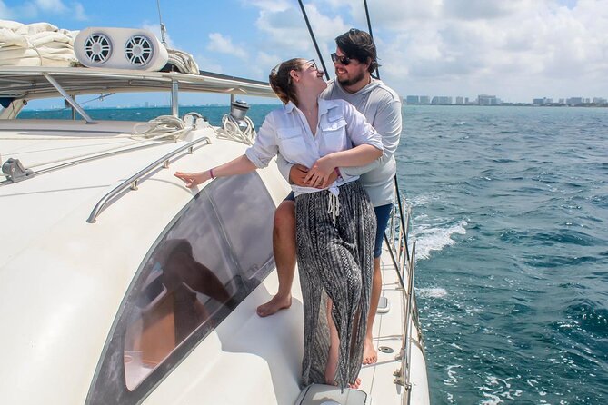 2 in 1 Catamaran to Isla Mujeres Tour from Cancun with Open Bar - Weather, Timing, and When to Book
