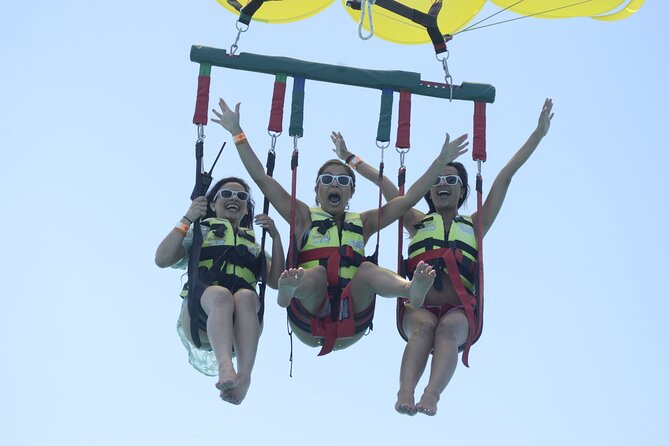 2 in 1 Parasail Cancun and Jet ski - Why this Cancun parasail and jet ski combo fits your trip