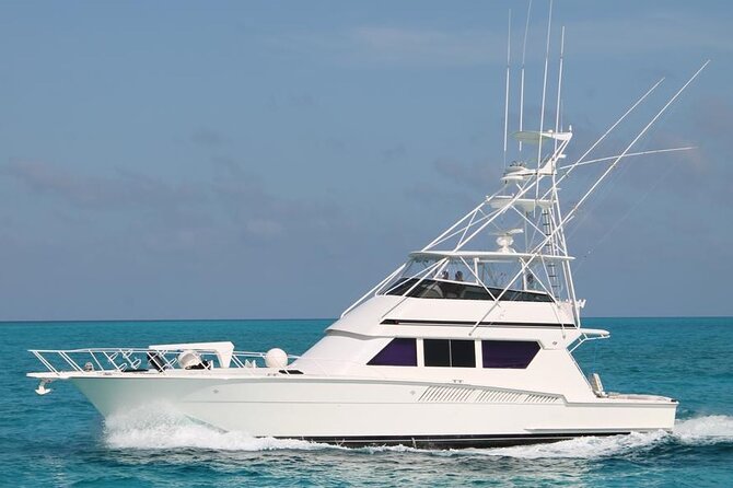 Biggest Luxury Yacht Boat Best in Cancun up to 28 pax - Key highlights that matter in real life