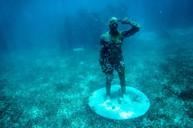 Breathtaking experience driving a speedboat in Cancun with Snorkeling included - The included value: what $55 really buys you