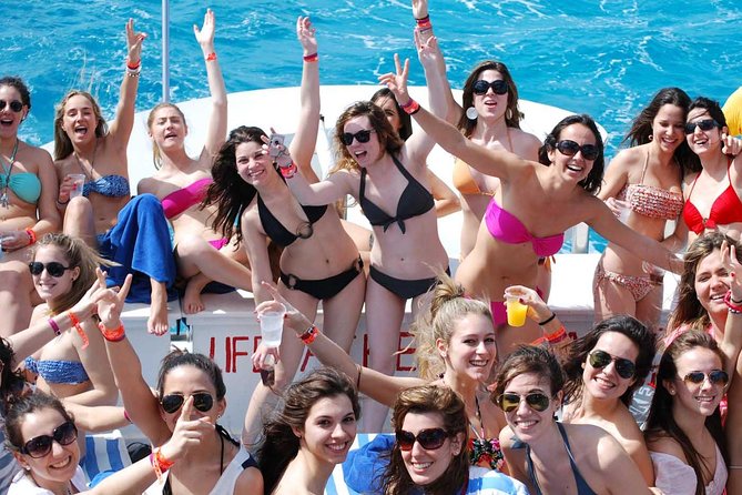 Cancun Adults Only Party Cruise to Isla Mujeres with Open Bar - Price and Logistics: What You Really Pay in Practice
