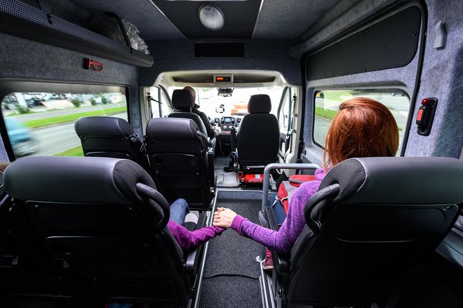 Cancun Airport Departure transfer from Hotel Zone, Puerto Juarez, Puerto Morelos - The “hassle-free” promise: what it usually means on departure day