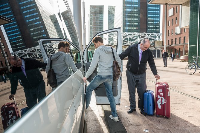 Cancun Airport Departure transfer from Hotel Zone, Puerto Juarez, Puerto Morelos - Who this transfer suits best (and who should think twice)
