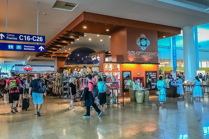Cancun Airport Taxi Service - Flight tracking and bilingual driving: where the stress goes