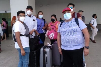 Cancun Airport to Playa del Carmen - The ride itself: water, Wi‑Fi, and English support