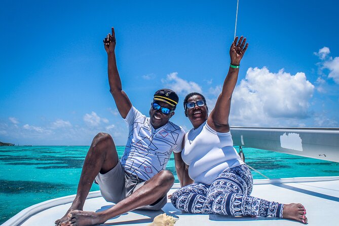 Cancun : All Inclusive Catamaran Tour to Isla Mujeres - Snorkeling with included gear, plus the open bar timing