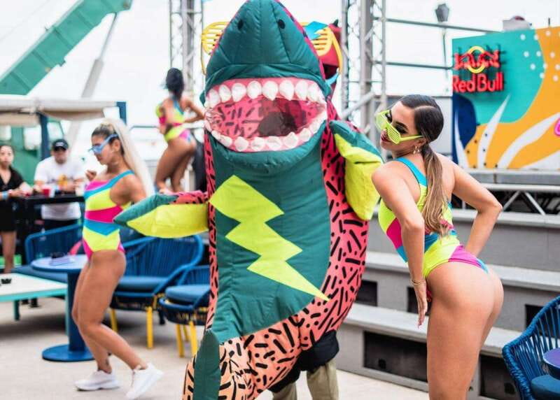 Cancún: Coco Bongo Beach Party Experience - Beach Party Etiquette: What to Wear and How to Enjoy the Show