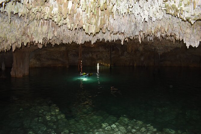 Cancun: Discover the Hidden Treasures: Exploring 3 Jungle Cenotes - Lifevests, phones off, and safety rules you should actually care about