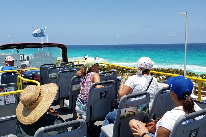 Cancun Guided Bus City Tour (from Cancun and Riviera Maya) - Hotel Zone Windows and Nichupte Lagoon View Moments
