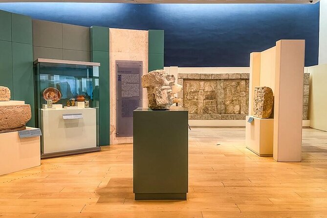 Cancun Guided Sightseeing, Shopping and Tasting Tour - México Mágico: handicrafts, food voucher value, and snackable lunch options