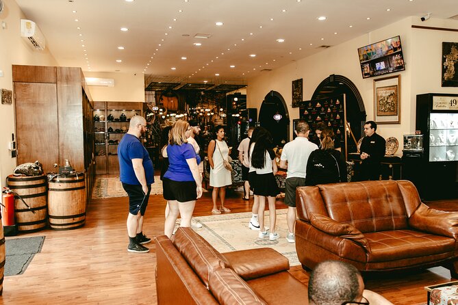 Cancun Guided Sightseeing, Shopping and Tasting Tour - Timing, pickup, and group size: how the day actually moves