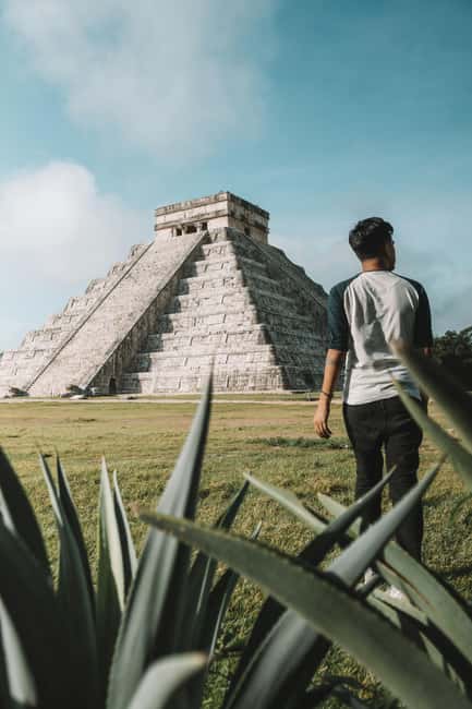 Cancun in its entirety: Chichen Itza ruins, cenote, and Valladolid - The cenote stop at Cenote Chichikan: swimming, lockers, and a reset