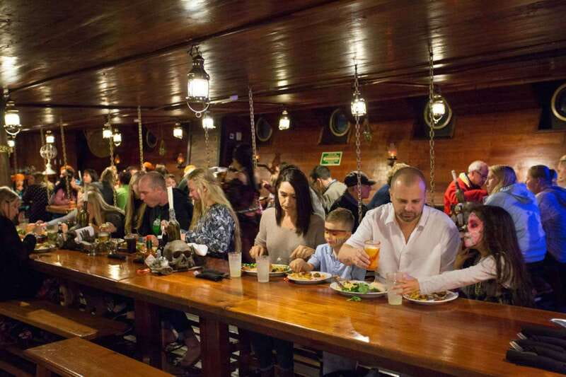 Cancún: Jolly Roger Pirate Dinner Cruise 2025 - Costs and logistics: the $65 ticket isn’t the whole number