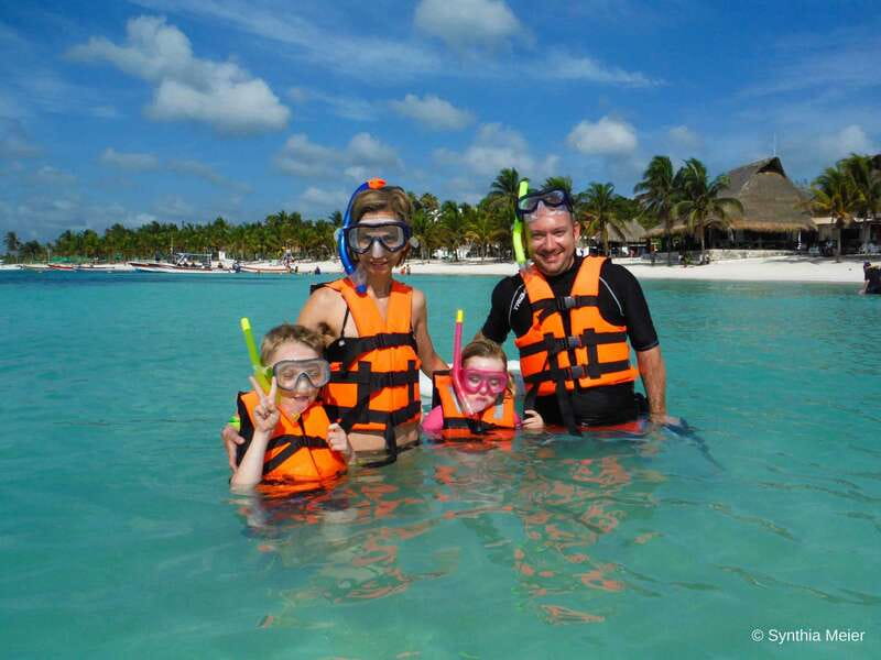 Cancun: Marine Turtle Observation in Akumal - Akumal turtle snorkeling: the protected waters where sightings happen