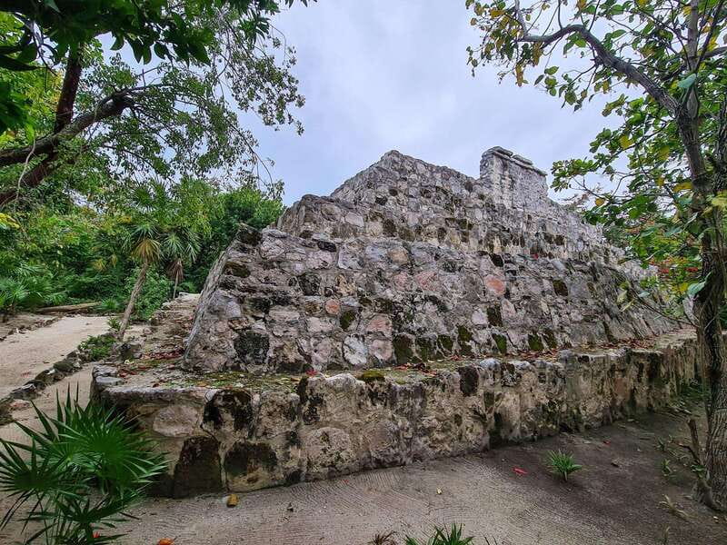 Cancun: Skip-the-Line Mayan Museum & San Miguelito Site - Skip-the-line entry and turnstiles: how your ticket actually gets you in