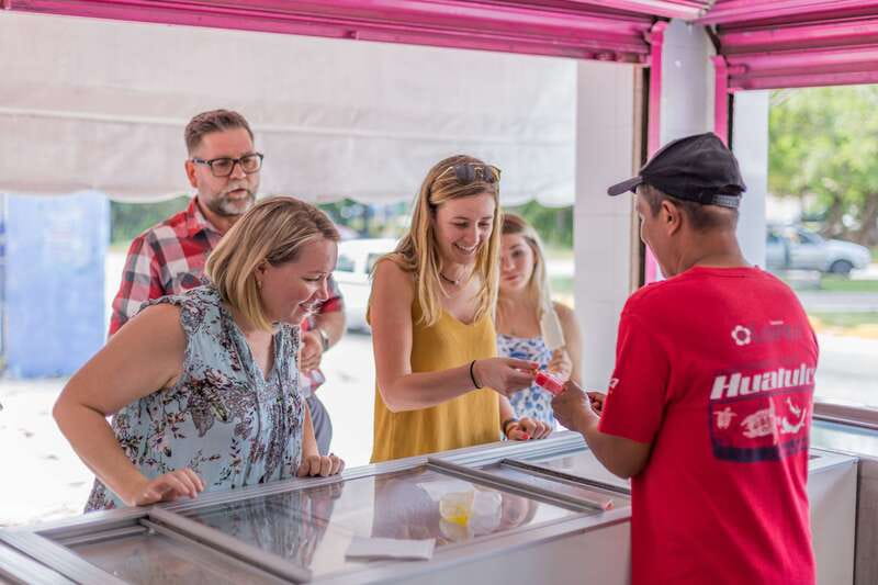 Cancún: Street Food, Local Market and Urban Art Tour - Vegetarian and vegan options that don’t feel like an afterthought
