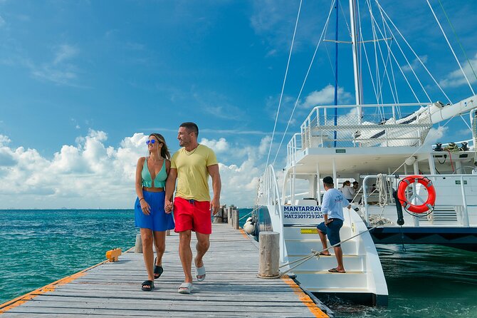 CATAMARAN to Isla Mujeres, Snorkel & Beach Club by Xcaret - Torre Escenica 80m Viewpoint: The skyline stop most people rush past