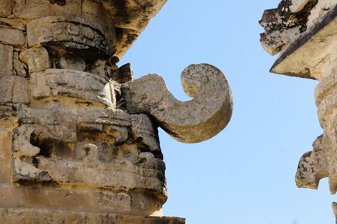 Chichen Itza, Beautiful Cenote and Valladolid All Inclusive Tour - Chichén Itzá on a guided route: Kukulkulán, ball court, and free time