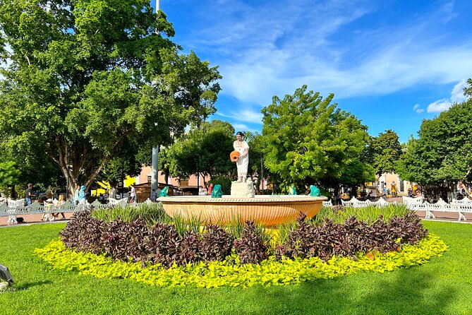 Chichen Itza, Cenote & Valladolid Tour with Tequila and Lunch - Valladolid’s 30-Minute Main Square Stop