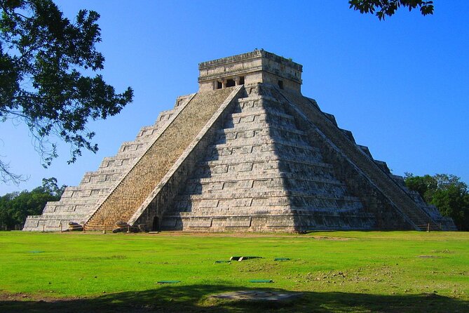 Chichen Itza Exclusive Tour, Cenote, Magical Town & Buffet - From Cancun to Saamal: the cenote start sets the tone