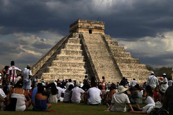 Chichen Itza Free Tours with Cenote Experience in Mexico - Valladolid’s colonial streets: what you actually get in 40 minutes