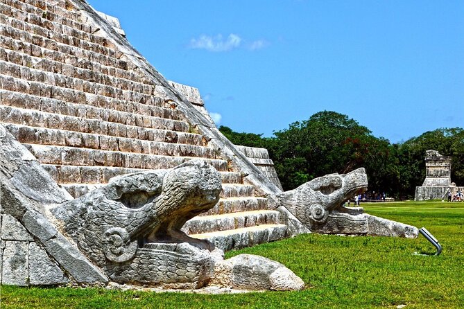 Chichen Itza Guided Historical Tour with Lunch Included - A Day That Fits: Chichen Itza, Tsukán Cenote, and Valladolid