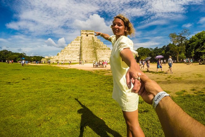 Chichen Itza Options with Sacred Cenote from Cancun - Valladolid: A Quick Colonial Fix for Food and Photos