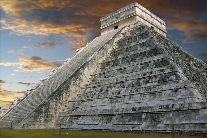 Chichen Itza Sunrise and Cenote Ik Kil from Cancun - Cenote Ik Kil before the crowds: swim, photos, and a cooler pace