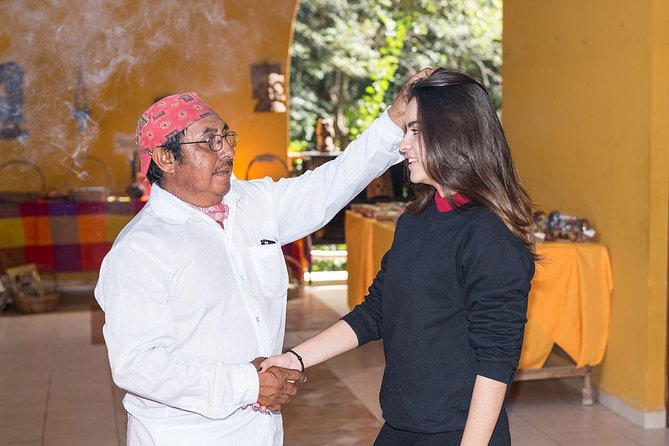 Chichén Itzá Tour with Cenote Xunáan, Valladolid & Lunch - Lunch and the real cost picture: is $64 good value?