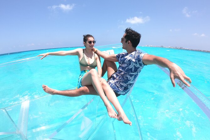 Clear Boat Tour in Cancun 1.5 hours great for pictures - Clear boat cruising from Nichupté Lagoon to the Hotel Zone