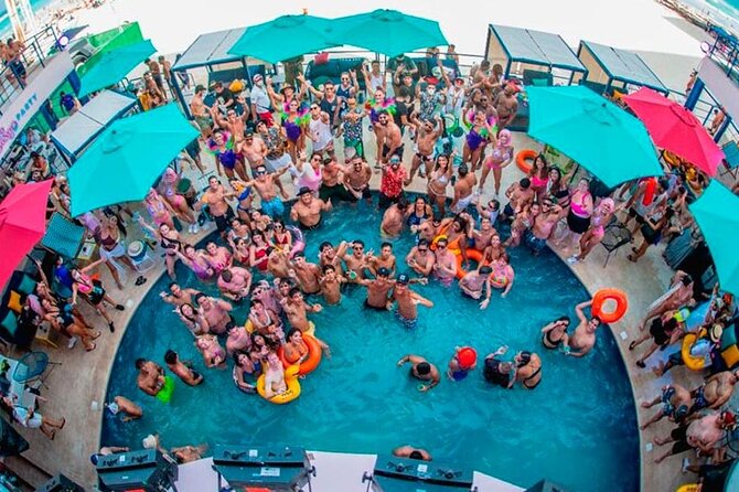 Coco Bongo Beach Club Cancun - Drinks packages and open bar value: how to choose wisely