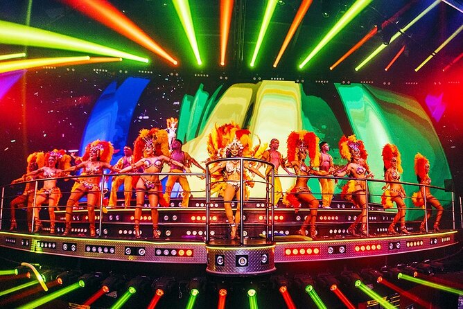 Coco Bongo Cancun Nightclub Entrance Ticket - Space, Sound, and Sanity: How to Enjoy the Multiple Levels Without Getting Crushed