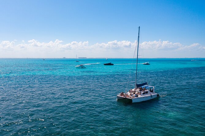 Deluxe Catamaran to Isla Mujeres with Open Bar from Cancun - Getting From Cancun to the Boat Without Stress