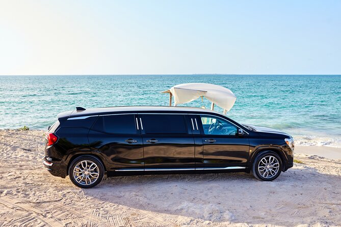 Deluxe GMC Limousine from CUN Airport to Playa Mujeres - Value Check: What $160 for Up to 4 Actually Buys You
