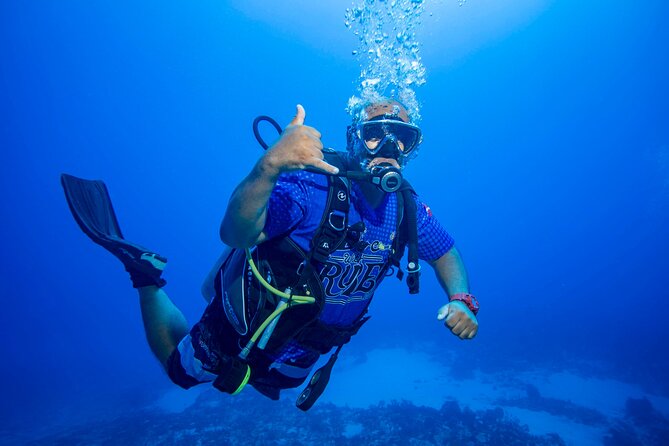 Discovery Scuba Diving !! - What to Bring: The Waterproof Camera Reality Check