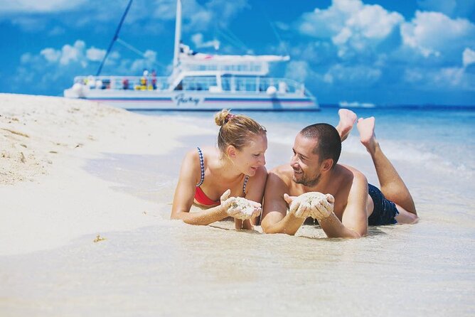 Exciting Catamaran Tour to Isla Mujeres, from Cancún! - Cancun to Isla Mujeres by catamaran: what makes it worth it
