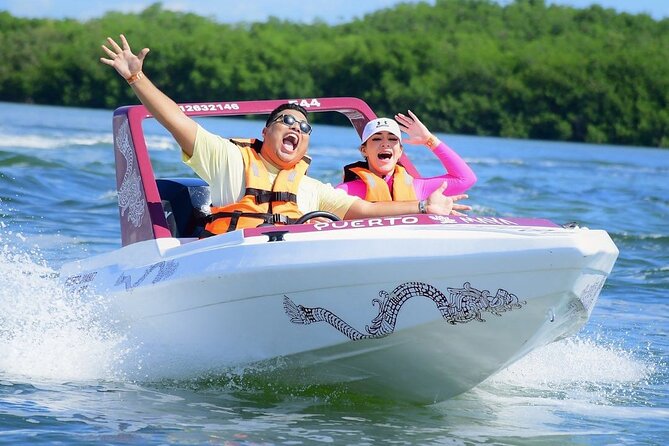 Exciting Speedboat & Snorkeling Tour in Cancun Lagoon! - Driving the boat through Nichupté Lagoon (not just watching it)