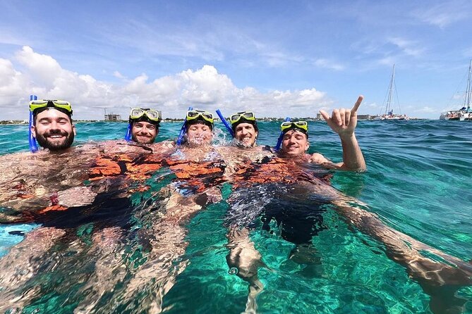 Exciting Speedboat & Snorkeling Tour in Cancun Lagoon! - Group size and timing: small cap, real-world delays