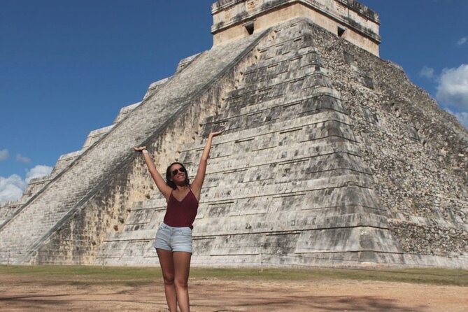 Exclusive Tour to Chichen Itza, 2 different Cenotes & Valladolid for 1 price! - Cenote Ik Kil: famous swim rules, life vests, and locker logistics