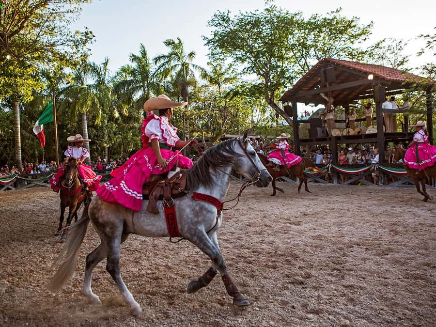 From Cancun: Complete Combo to Xcaret Park! - The shows: Mexican culture you can plan around