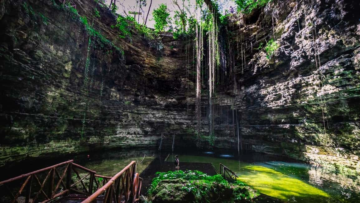 From Cancun: Ek Balam and Cenote Tour with Lunch & Transfer - Logistics and comfort: bus time, pickup details, and what to pack