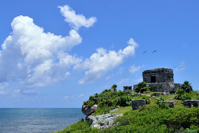 Full Day Guided Tour of Tulum and Coba, 4 places in 1 Day - Playa del Carmen for one hour: what you can actually do