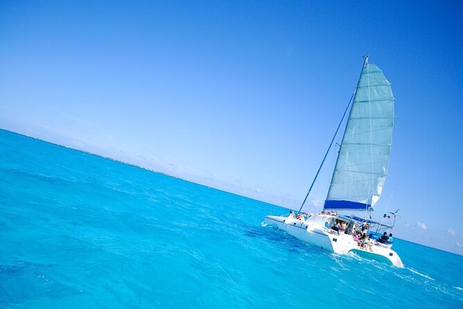 Half Day “LITE TOUR” to Isla Mujeres - Half-day sailing from Cancun that actually feels like a plan