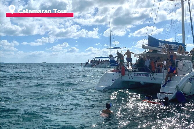 Isla Mujeres Catamaran + Snorkel + Open Bar on board + Buffet - The Cruise Out of Cancun: Open Bar, Snorkel Equipment, and Spinnaker