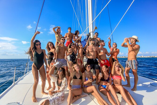 Isla Mujeres Catamaran Tour from Cancun with Snorkel and Open Bar - On-Board Fun and the Open Bar: What You Actually Get