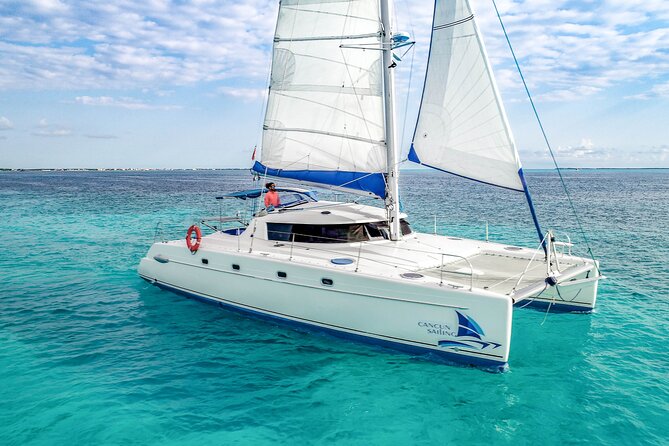 Isla Mujeres Catamaran Tour with Open Bar, Lunch and Snorkeling - The $45 dock fee: the detail that can change the math