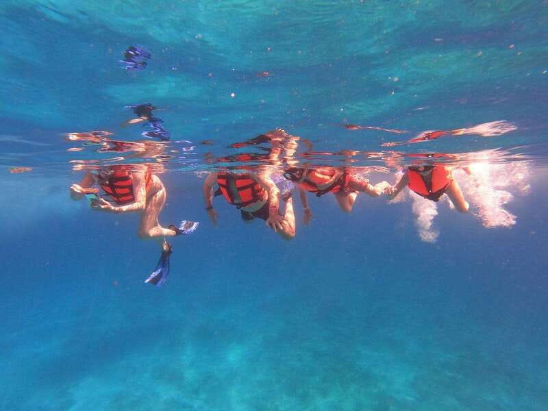 Isla Mujeres: Snorkeling Adventure at the Underwater Museum - Entering the day: meeting point and getting to Isla Mujeres