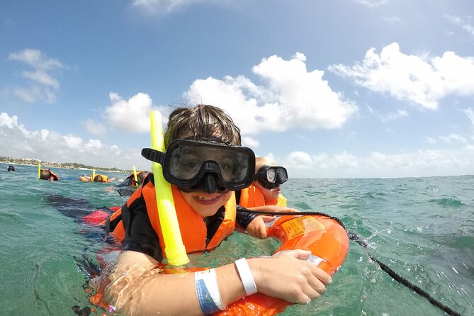 Isla Mujeres Snorkeling & Catamaran Adventure Tour - Albatros Beach Club and Playa Norte: Lunch, Swim, and Chill