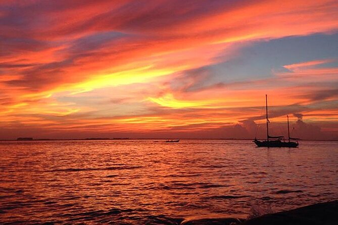 Isla Mujeres Sunset Cruise and Tour from Cancun - Cancun To Punta Sam: what the late-afternoon logistics feel like