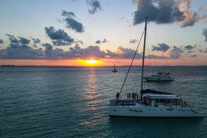 Isla Mujeres Sunset Cruise and Tour from Cancun - Playa Norte at sunset: the real reason this cruise works